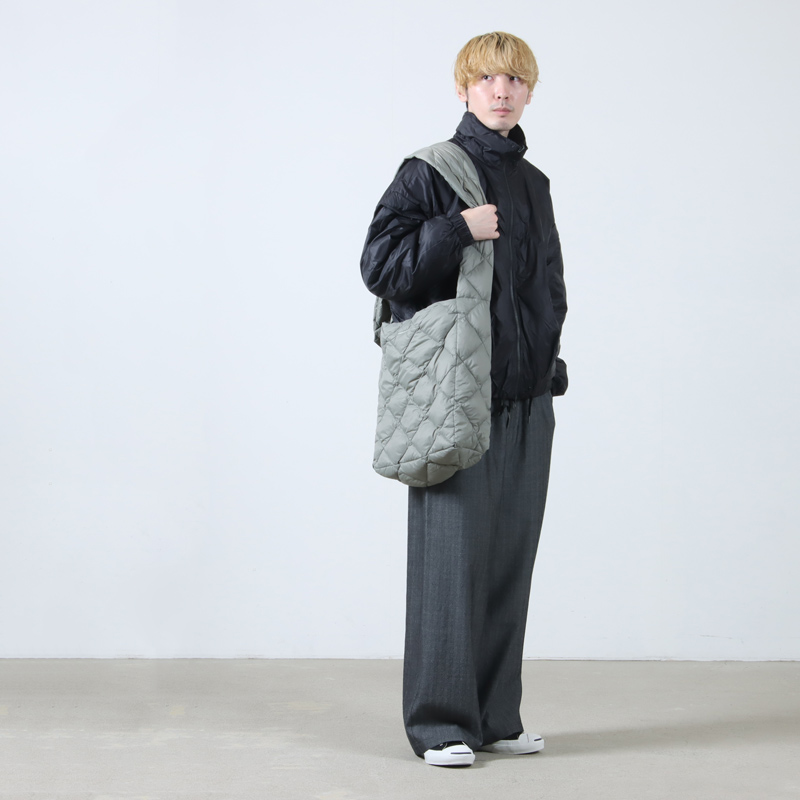 08sircus(ゼロエイトサーカス) 08sircus × TAION Down shoulder bag