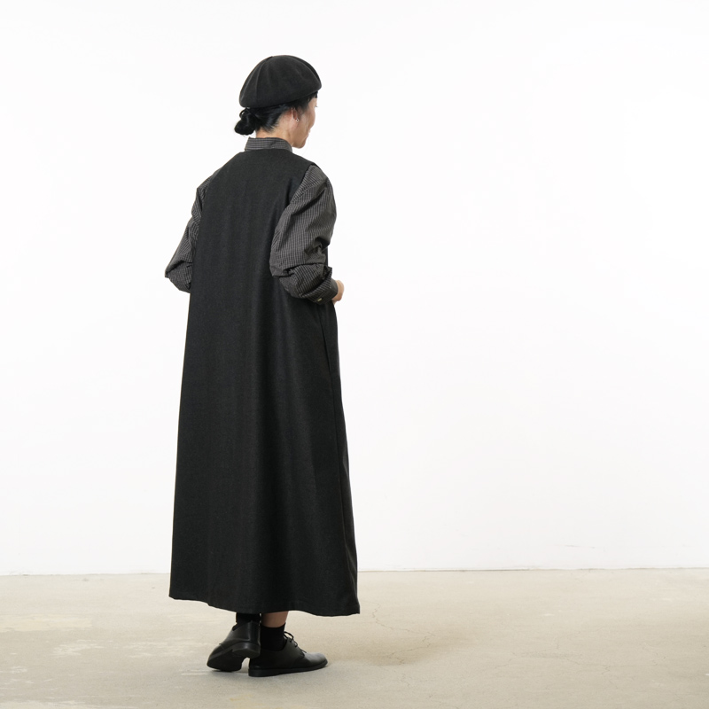Charpentier de Vaisseau(シャルパンティエ ドゥ ヴェッソ) Darrel Washable Wool Dress