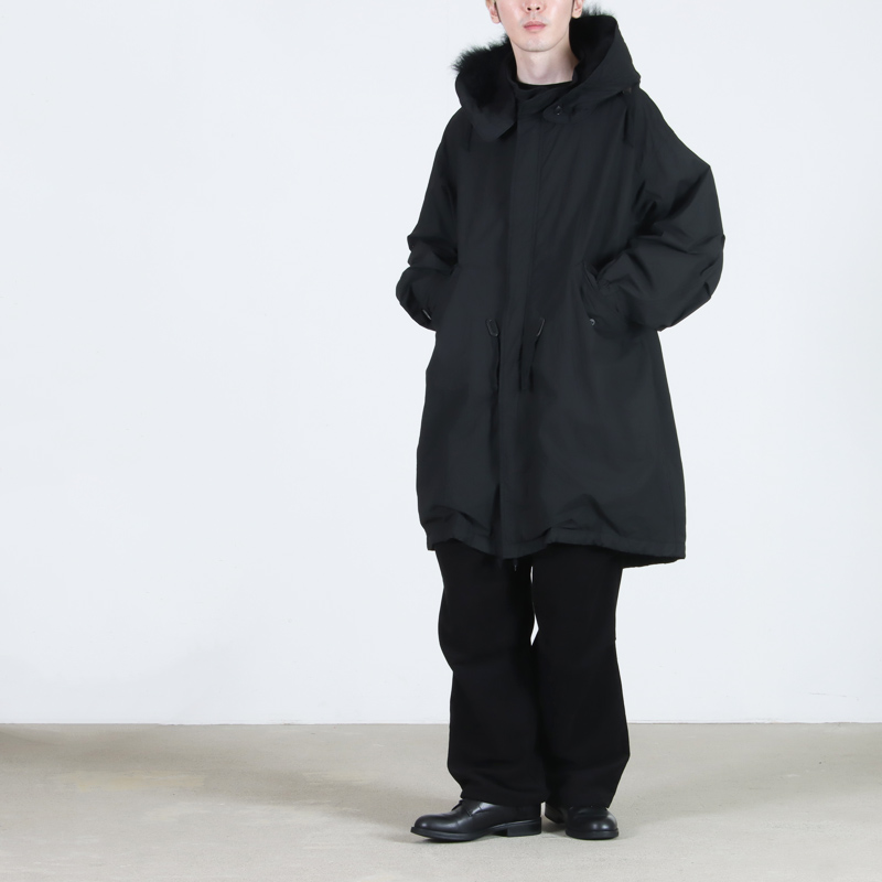 COMOLI(コモリ) コットンナイロン ミリタリーフーデッドコート