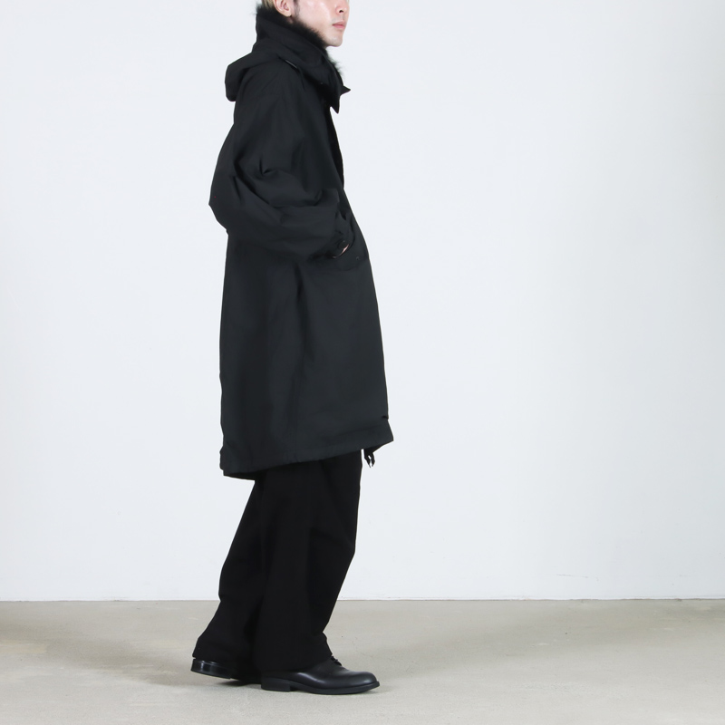 COMOLI(コモリ) コットンナイロン ミリタリーフーデッドコート