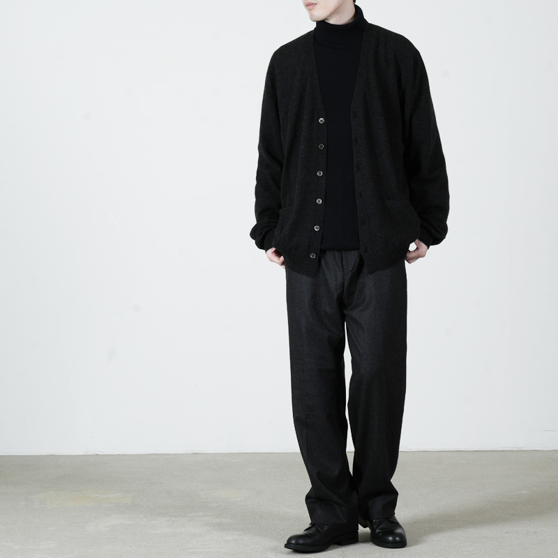 COMOLI(コモリ) SCOTT&CHARTERS別注 Vネックカーディガン