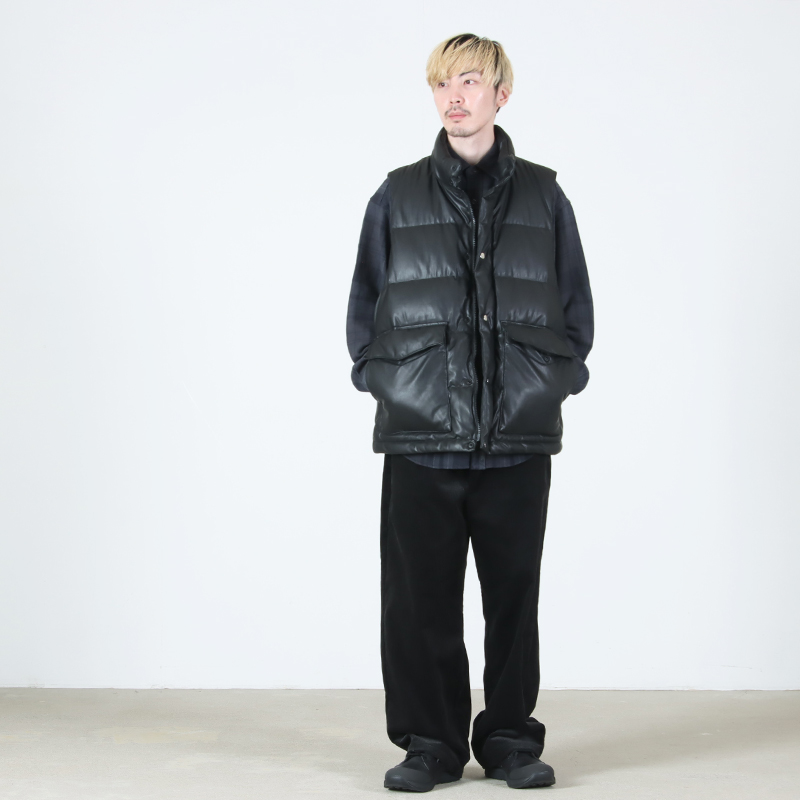 DAIWA PIER39(ダイワピア39) TECH 2WAY SYNTHETIC SKIN DOWN JACKET