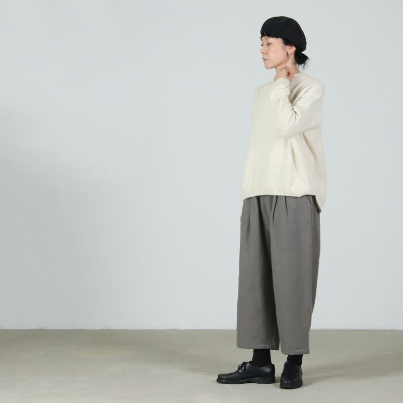 evameva(エヴァムエヴァ) tuck pants