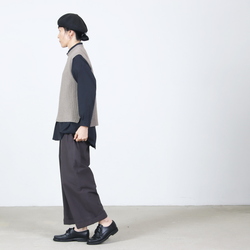 evameva(エヴァムエヴァ) cotton linen vest