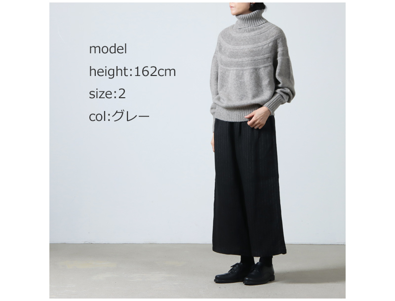 FACTORY(ファクトリー) ヤク レース柄オフタートルセーター