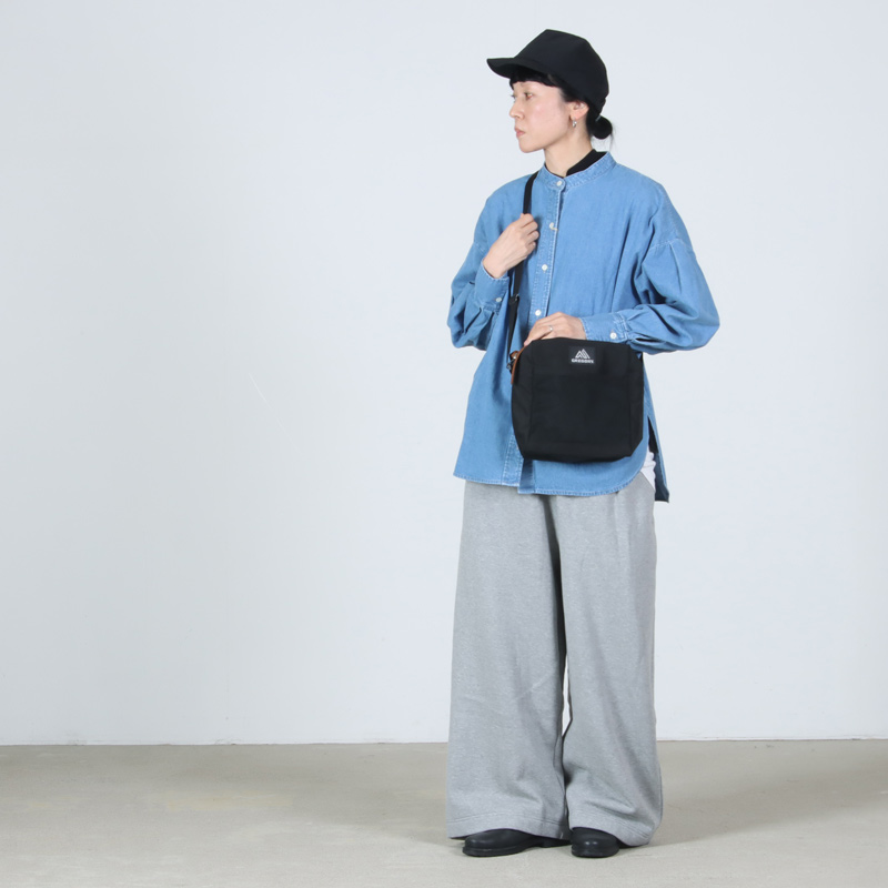 GREGORY(グレゴリー) スクウェアショルダーポーチ