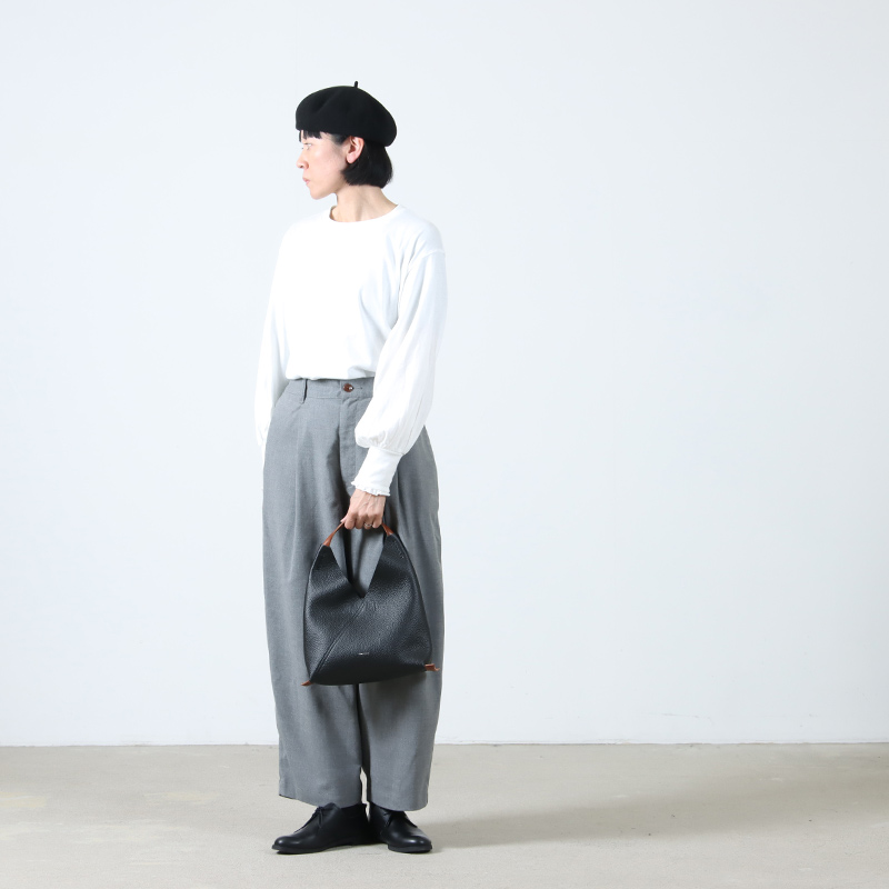 Hender Scheme(エンダースキーマ) triangle bag