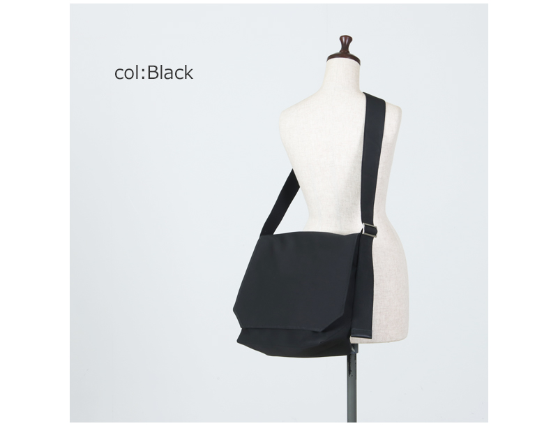 Hender Scheme(エンダースキーマ) flap shoulder small