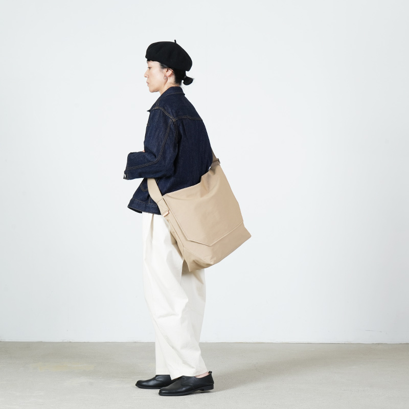Hender Scheme(エンダースキーマ) flap shoulder big