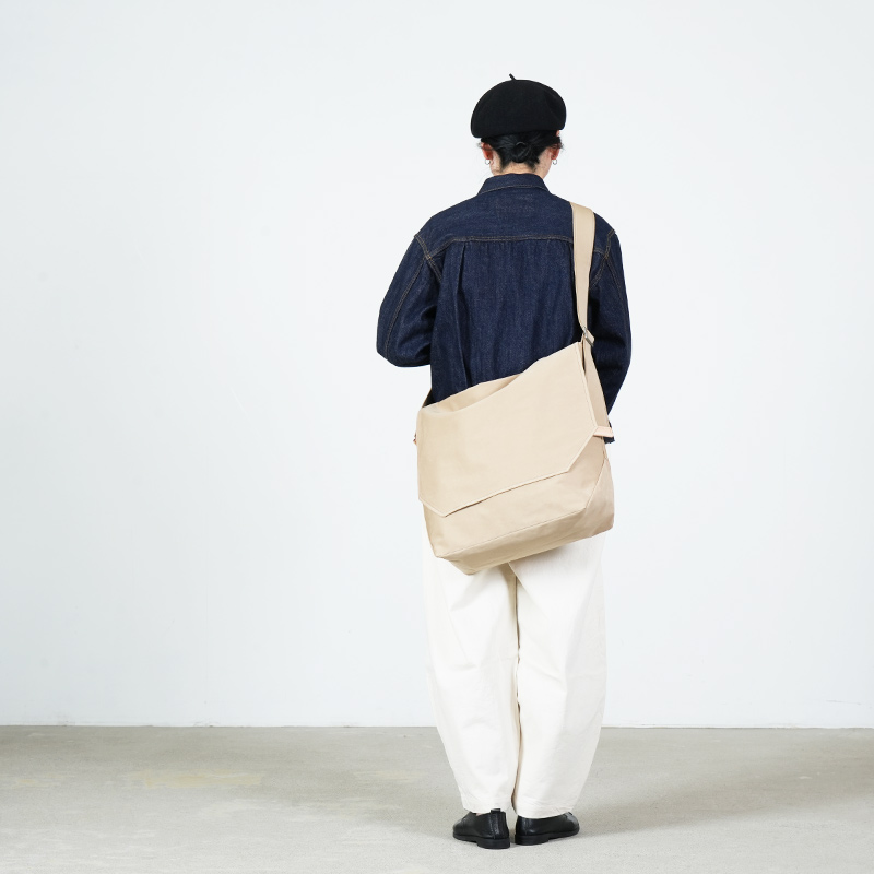 Hender Scheme(エンダースキーマ) flap shoulder big