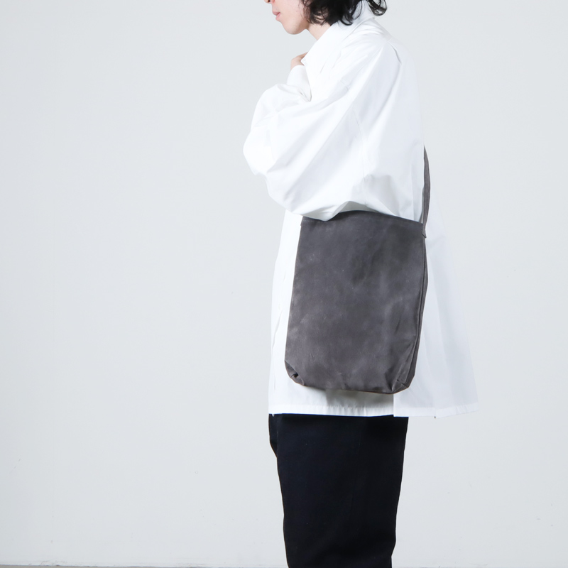 Hender Scheme(エンダースキーマ) pig shoulder big