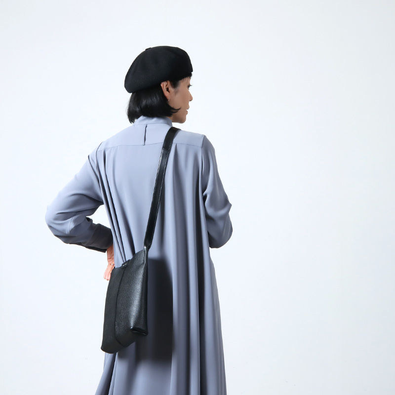Hender Scheme(エンダースキーマ) piano shoulder small