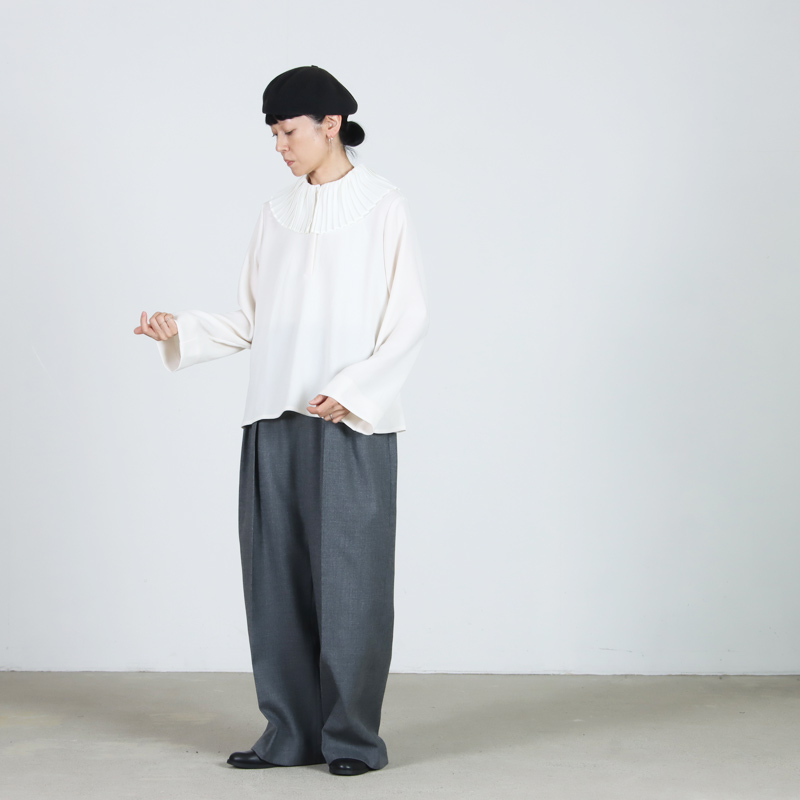 mizuiro ind(ミズイロインド) プリーツカラーシャツプルオーバー