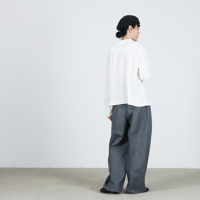 mizuiro ind(ミズイロインド) プリーツカラーシャツプルオーバー