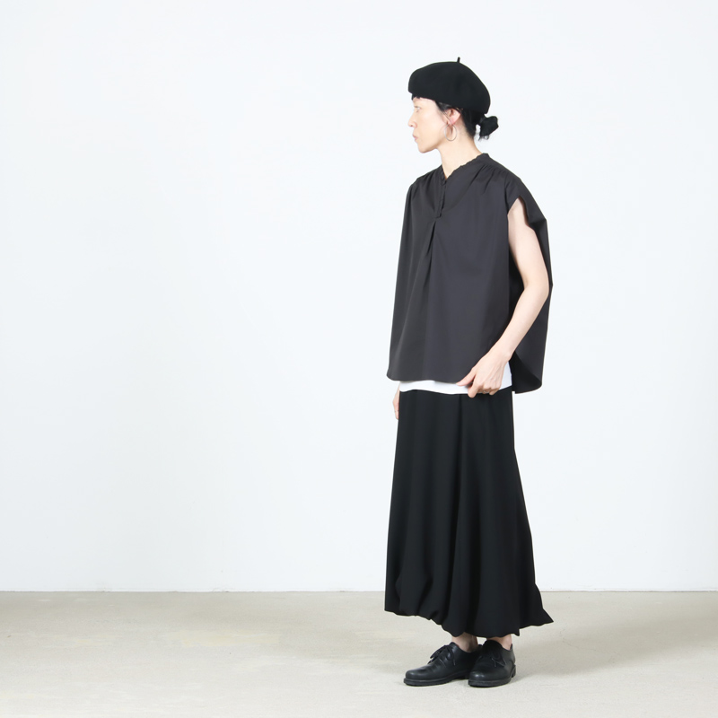 SI-HIRAI(スーヒライ) ハイカウントタイプライター タックカラーサークルブラウス