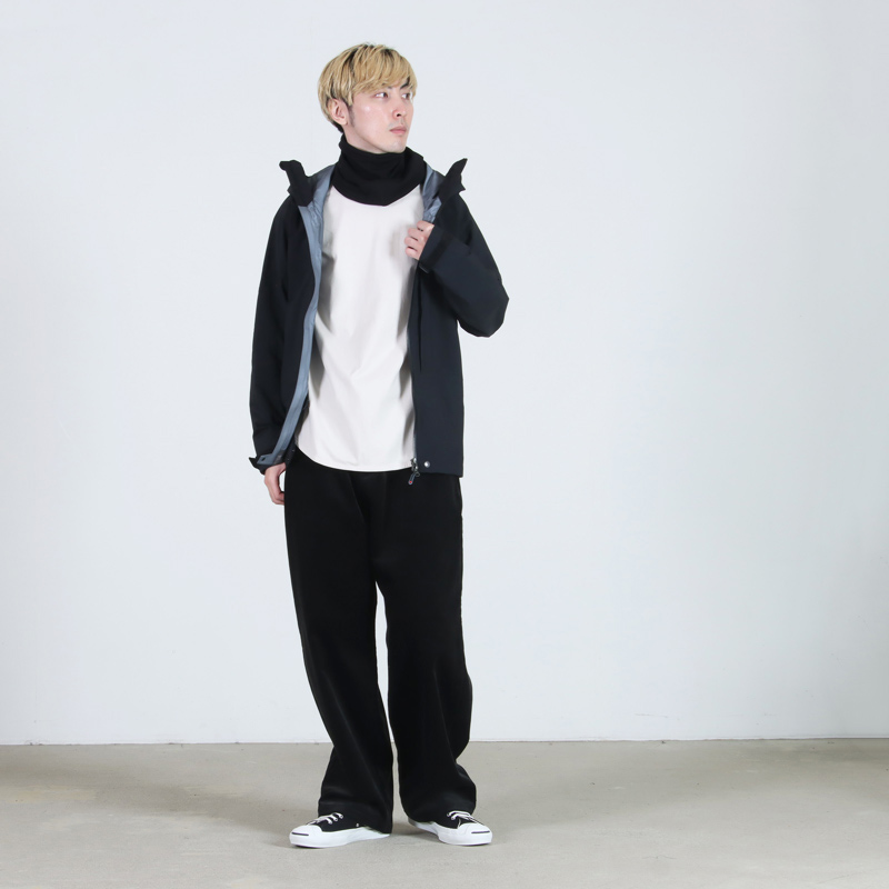 tilak(ティラック) Dagger Neckwarmer