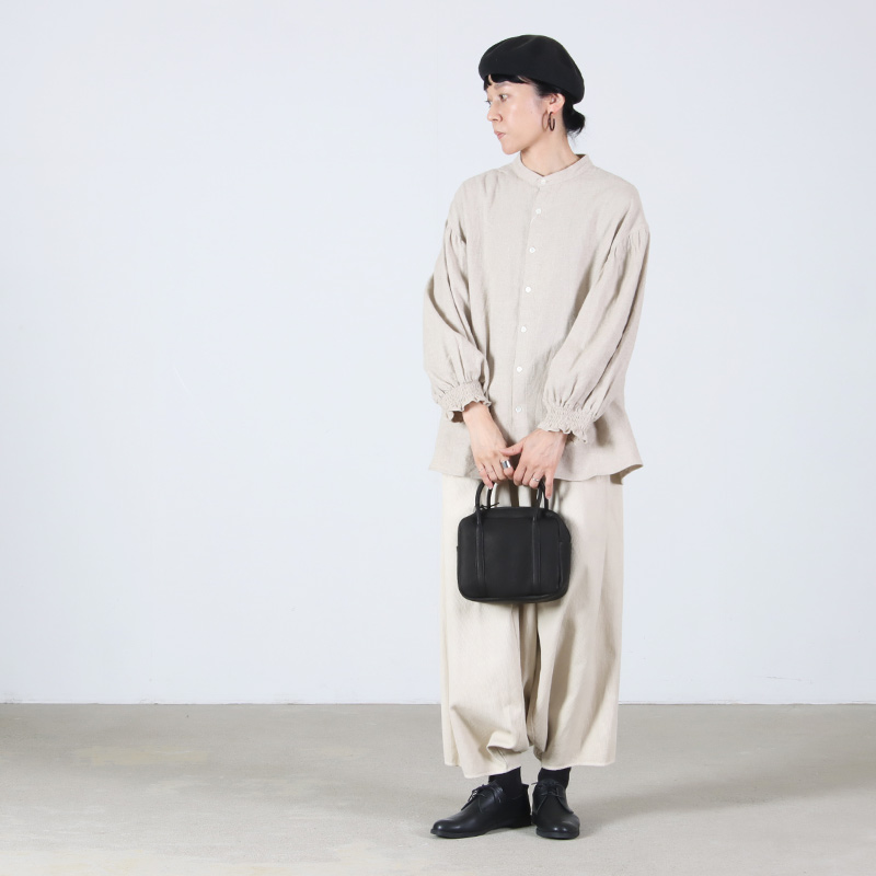 UNIVERSAL TISSU(ユニバーサルティシュ) 綿麻起毛ツイル ギャザースリーブブラウス