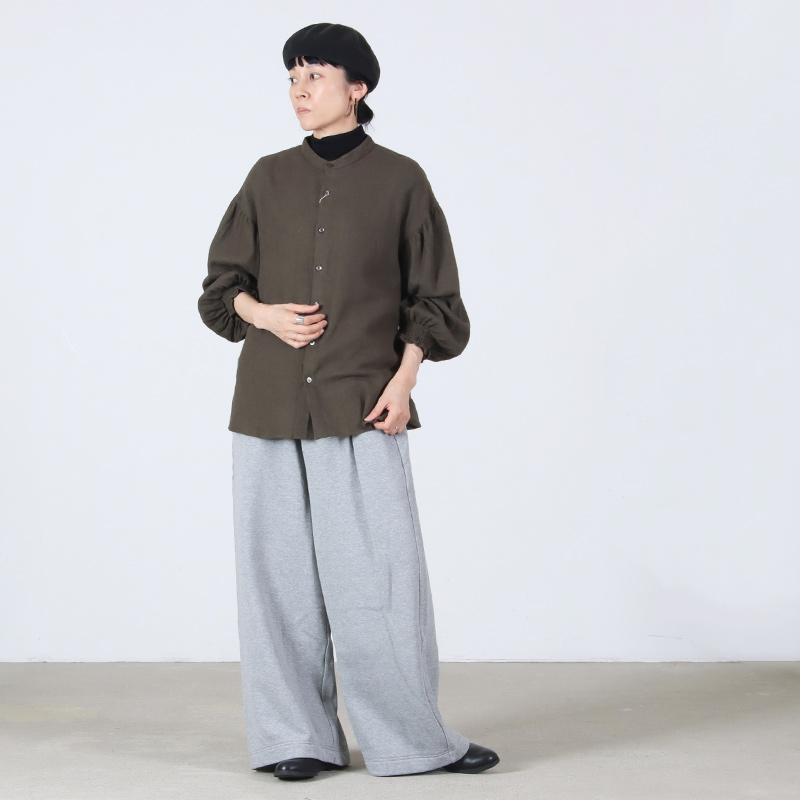 UNIVERSAL TISSU(ユニバーサルティシュ) 綿麻起毛ツイル ギャザースリーブブラウス