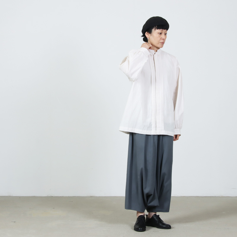 Veritecoeur(ヴェリテクール) ピンタック シャンブレーシャツ