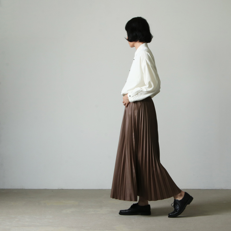 08sircus (ゼロエイトサーカス) Leather satin pleated skirt / レザー ...