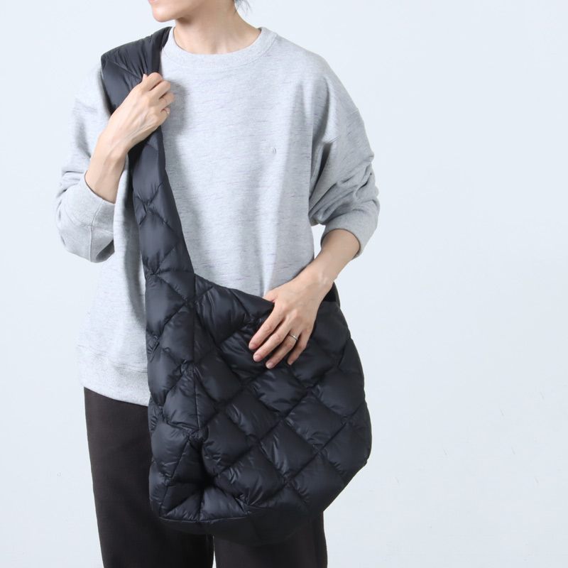 08sircus(ゼロエイトサーカス) 08sircus × TAION Down shoulder bag