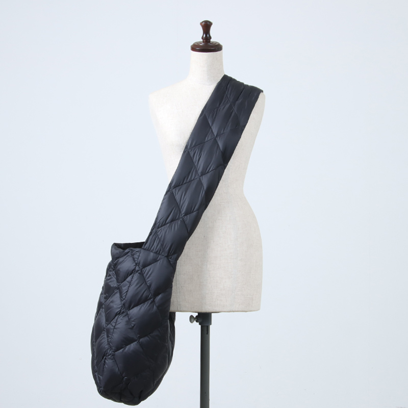 08sircus(ゼロエイトサーカス) 08sircus × TAION Down shoulder bag