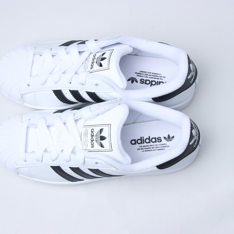 adidas originals(���ǥ����� ���ꥸ�ʥ륹) SUPERSTAER ��