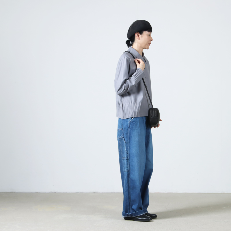 Aeta() SQUARE SHOULDER