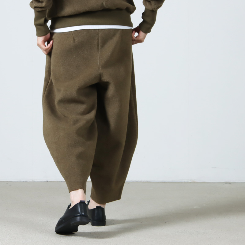 ALWEL(륦) FLEECE PEG PANTS