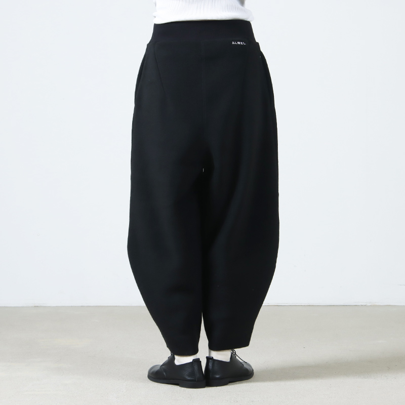 ALWEL(륦) FLEECE PEG PANTS