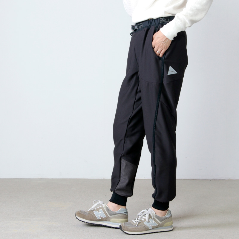 アンドワンダー and wander pants-