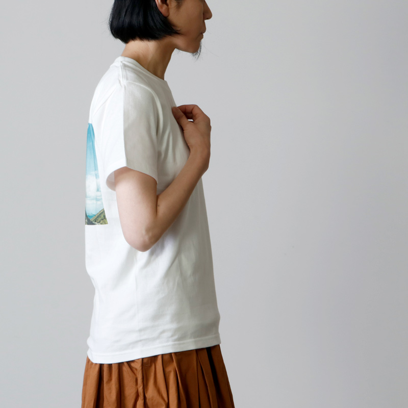 and wander(ɥ) mountain photo T by Tetsuo Kashiwada for woman