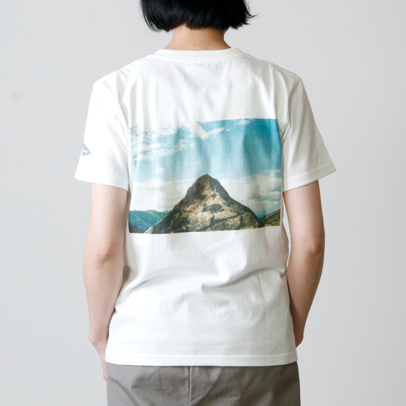 and wander(ɥ) mountain photo T by Tetsuo Kashiwada for woman