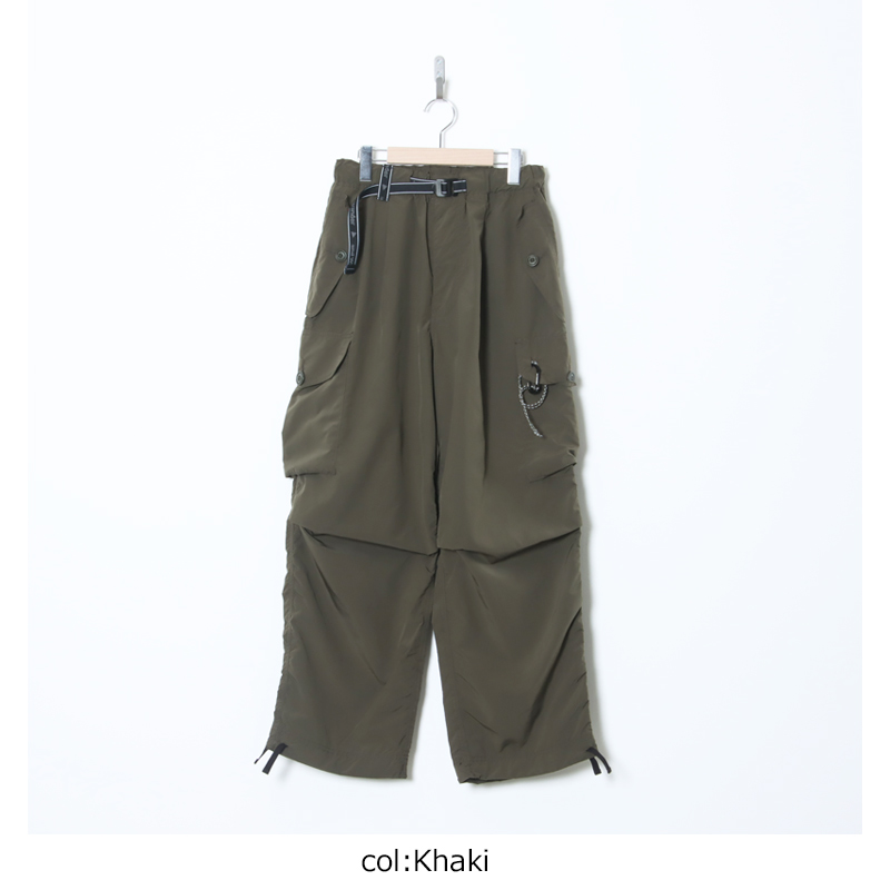 and wander(����ɥ�����) oversized cargo pants