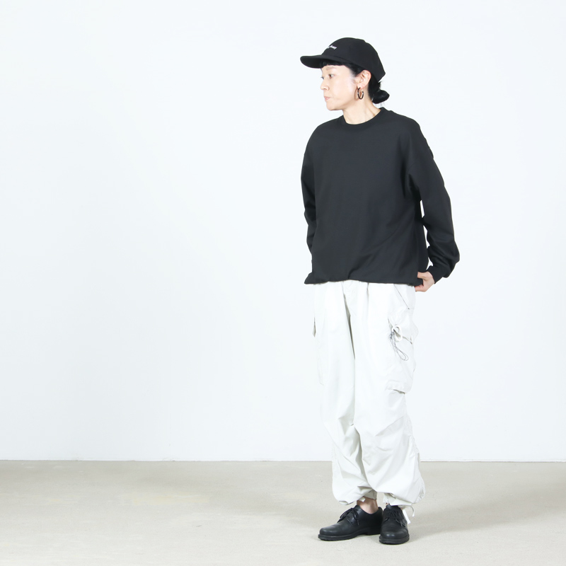 and wander(����ɥ�����) oversized cargo pants