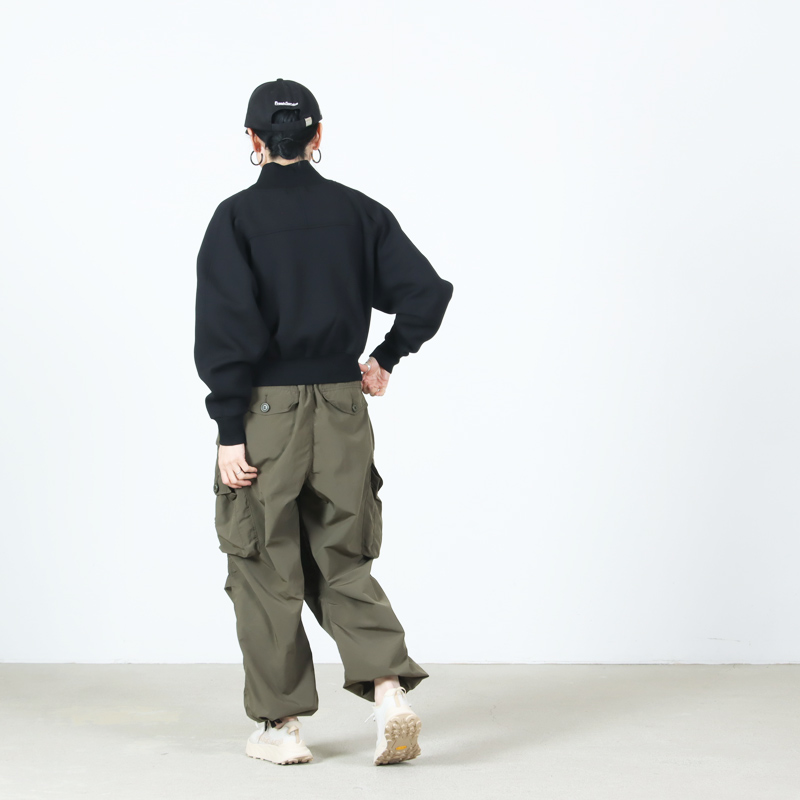 and wander(����ɥ�����) oversized cargo pants