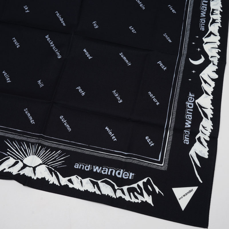 and wander(����ɥ�����) reflective words bandanna