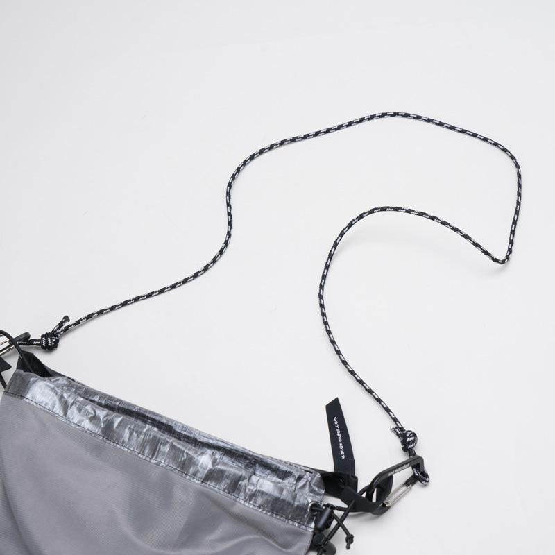 and wander(����ɥ�����) UL sacoche with Dyneema