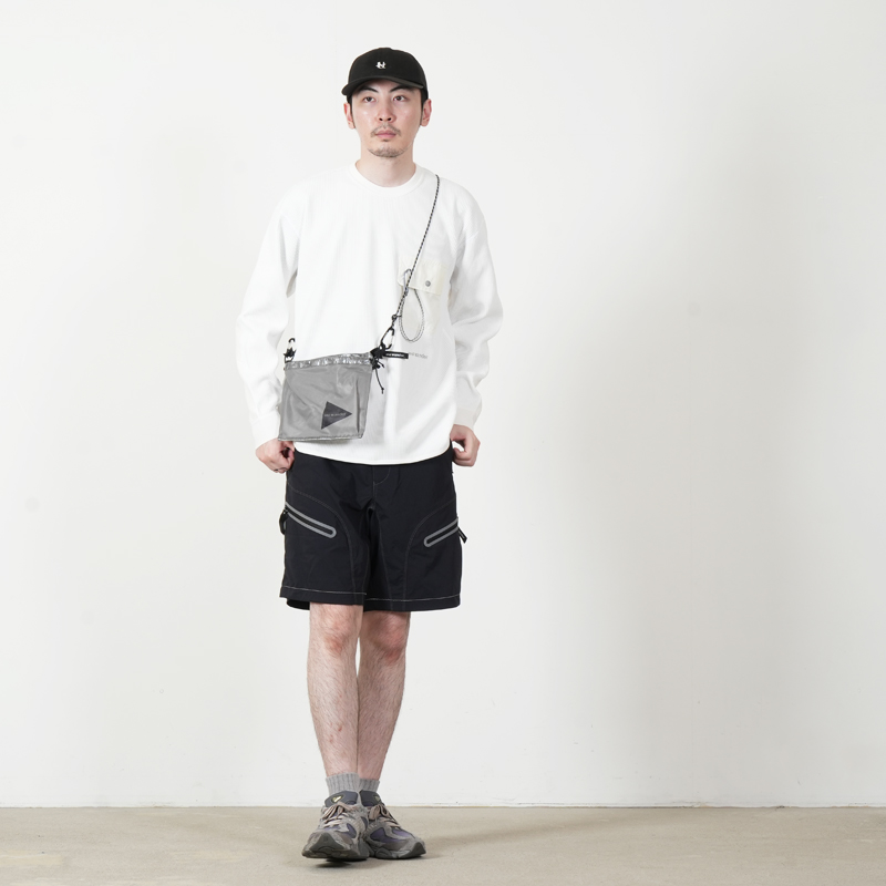 and wander(����ɥ�����) UL sacoche with Dyneema