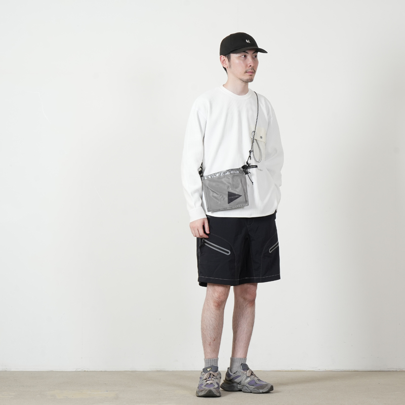 and wander(����ɥ�����) UL sacoche with Dyneema