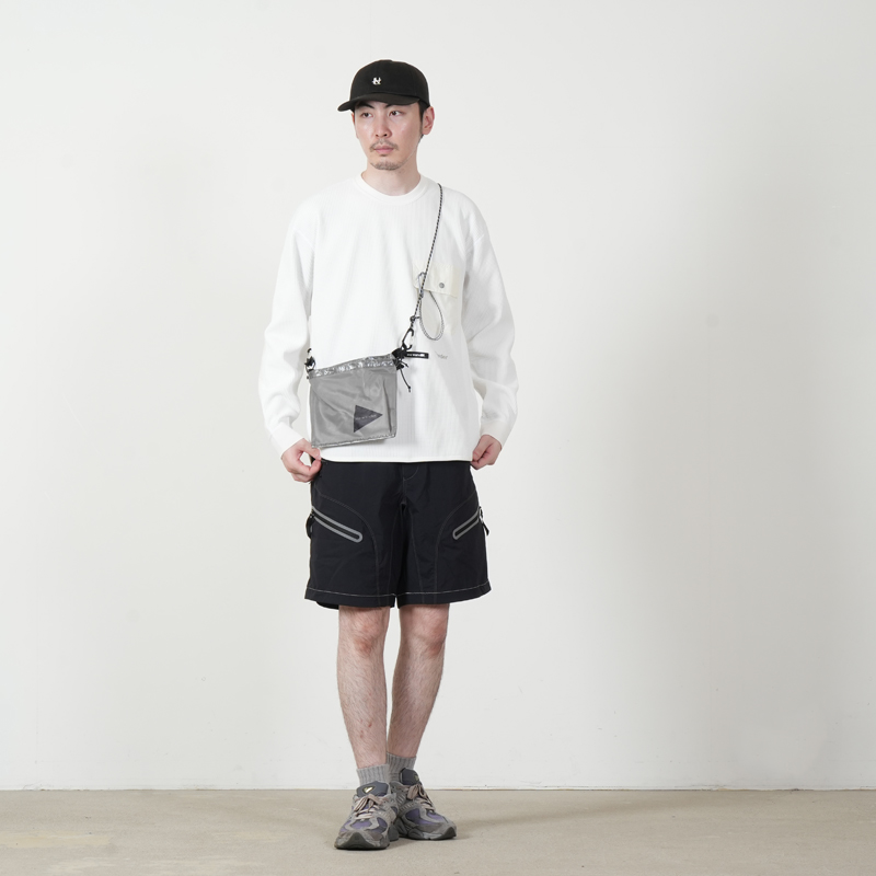 and wander(����ɥ�����) UL sacoche with Dyneema