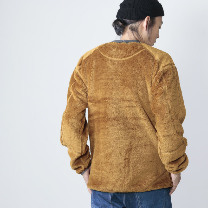 and wander (アンドワンダー) high loft fleece pullover for man