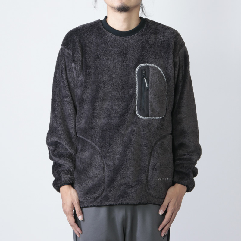 and wander (アンドワンダー) high loft fleece pullover for man