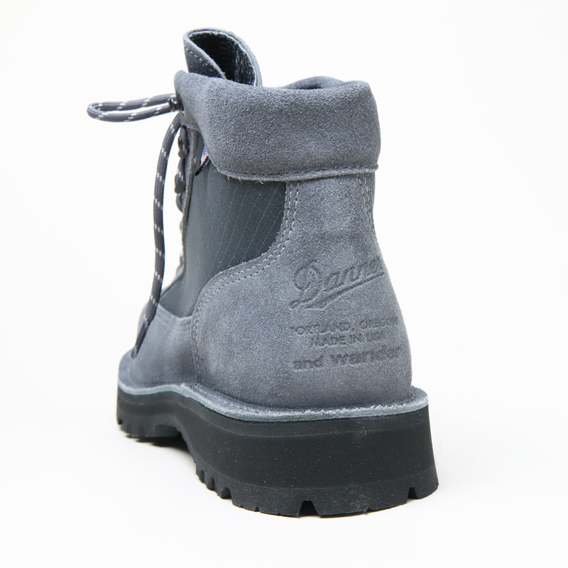 and wander(アンドワンダー) DANNER LIGHT for and wander