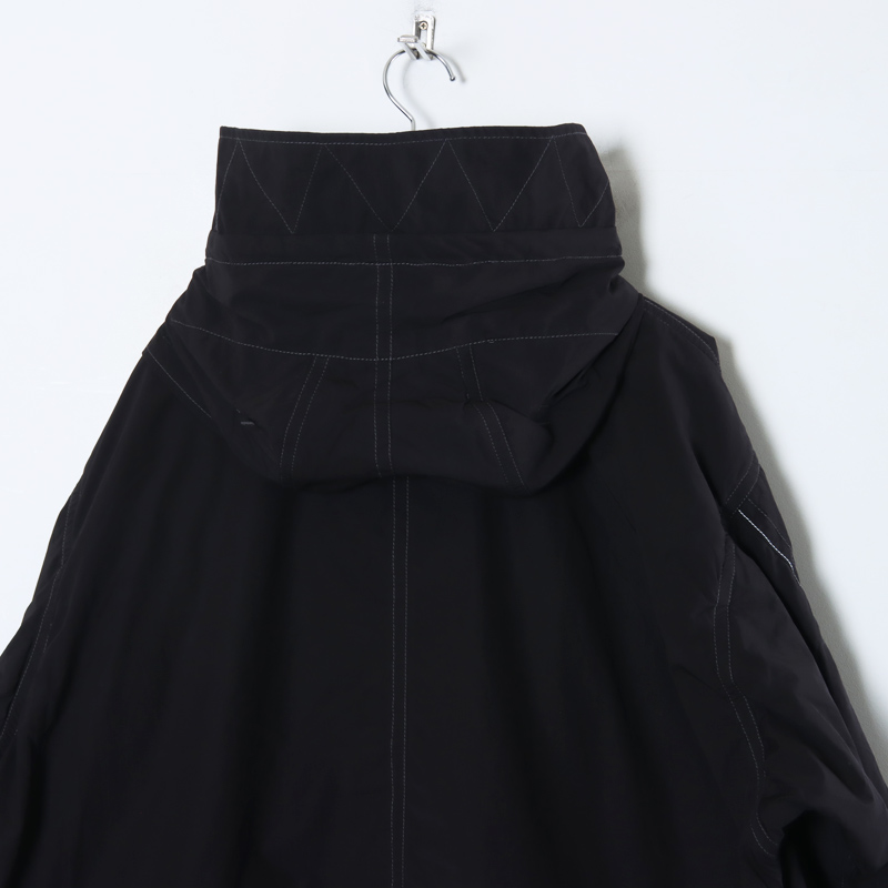 and wander(ɥ) 43 fishtail Octa coat