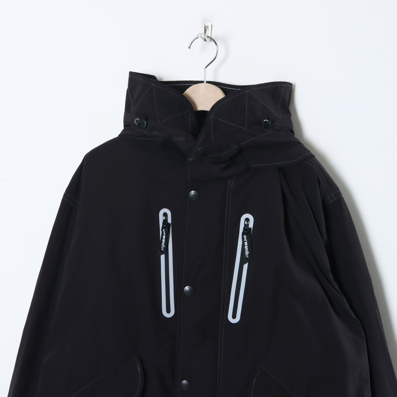 and wander(ɥ) 43 fishtail Octa coat