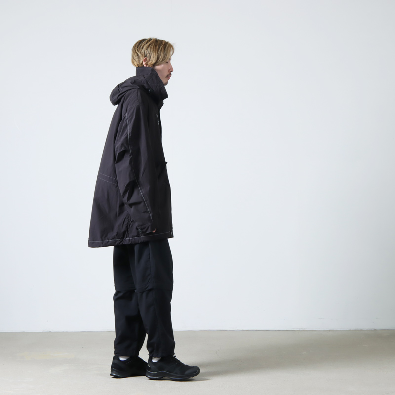 and wander(ɥ) 43 fishtail Octa coat