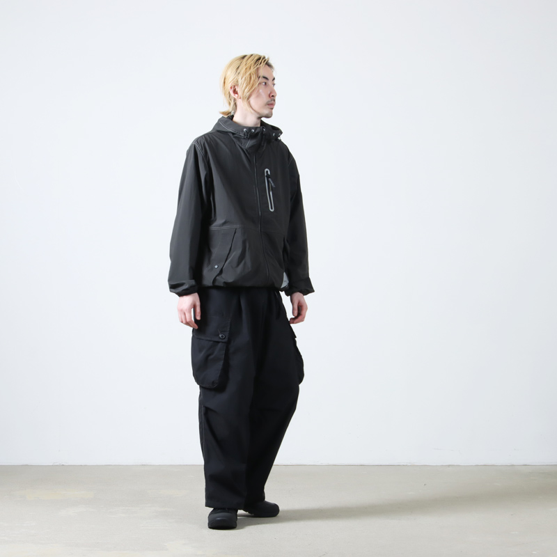 and wander(ɥ) gramicci brushed nylon jacket