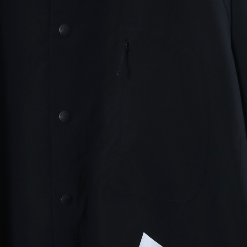and wander(ɥ) fleece base band collar shirt