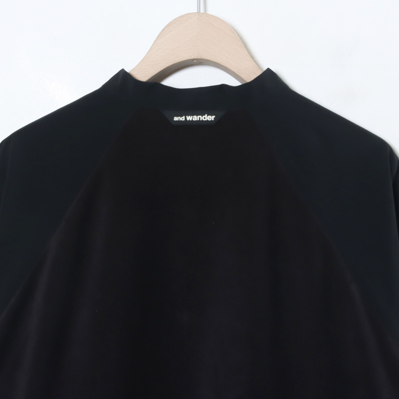 and wander(ɥ) fleece base band collar shirt
